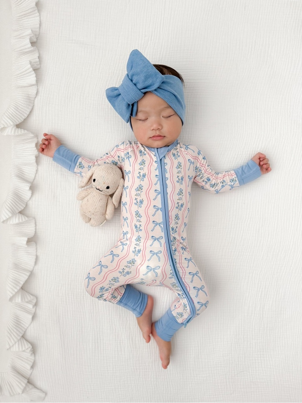 In My Jammers Amelia | Baby Girls Blue Trim Pink Bow Print One-Piece Romper